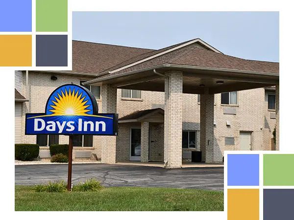 Days-Inn-with-colored-squares The Cove of Lake Geneva